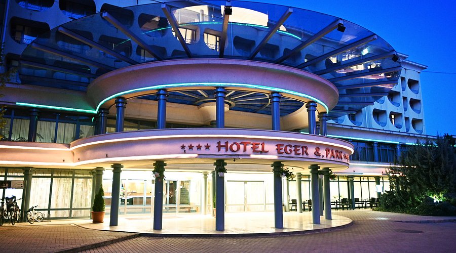 https://regio10.hu/wp-content/uploads/2026/06/main-entrance-in-the-1.jpg